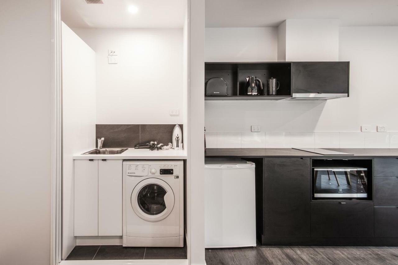 Change Overnight Launceston Ngoại thất bức ảnh